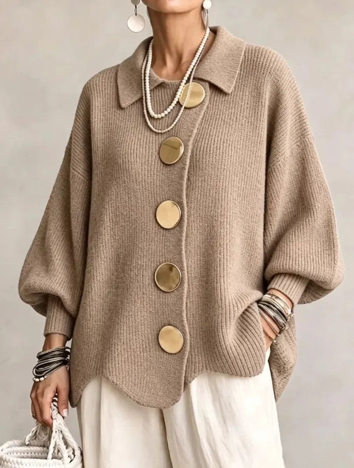 Karina | Oversize kardigans ar apkakli un pogām