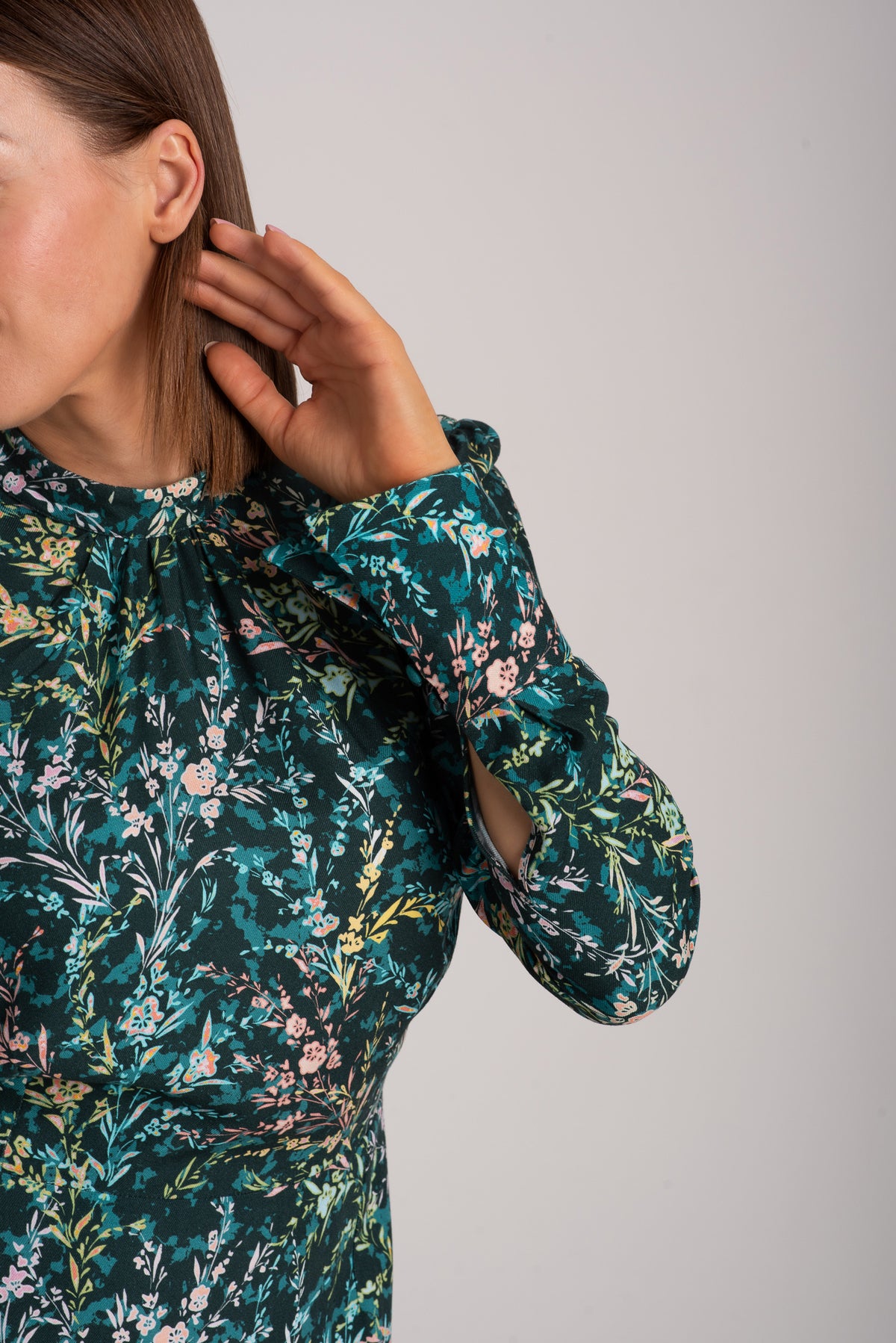 Hazel | Eleganta midi kleita